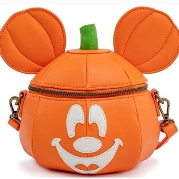 2024 Mikey’s Not So Scary Glow In Dark Pumpkin Bag - Picture 10 of 10